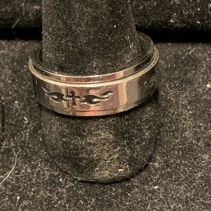 Steel spinner ring from Claire’s